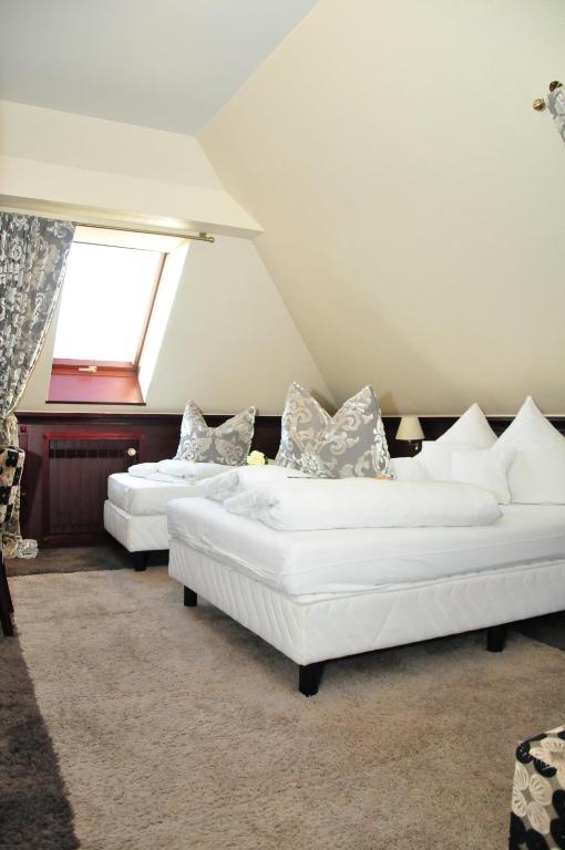 Bialy Dwor Bed & Breakfast Kwidzyn Bilik gambar