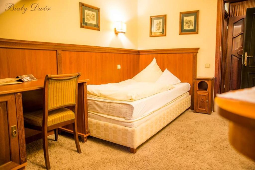 Bialy Dwor Bed & Breakfast Kwidzyn Bilik gambar