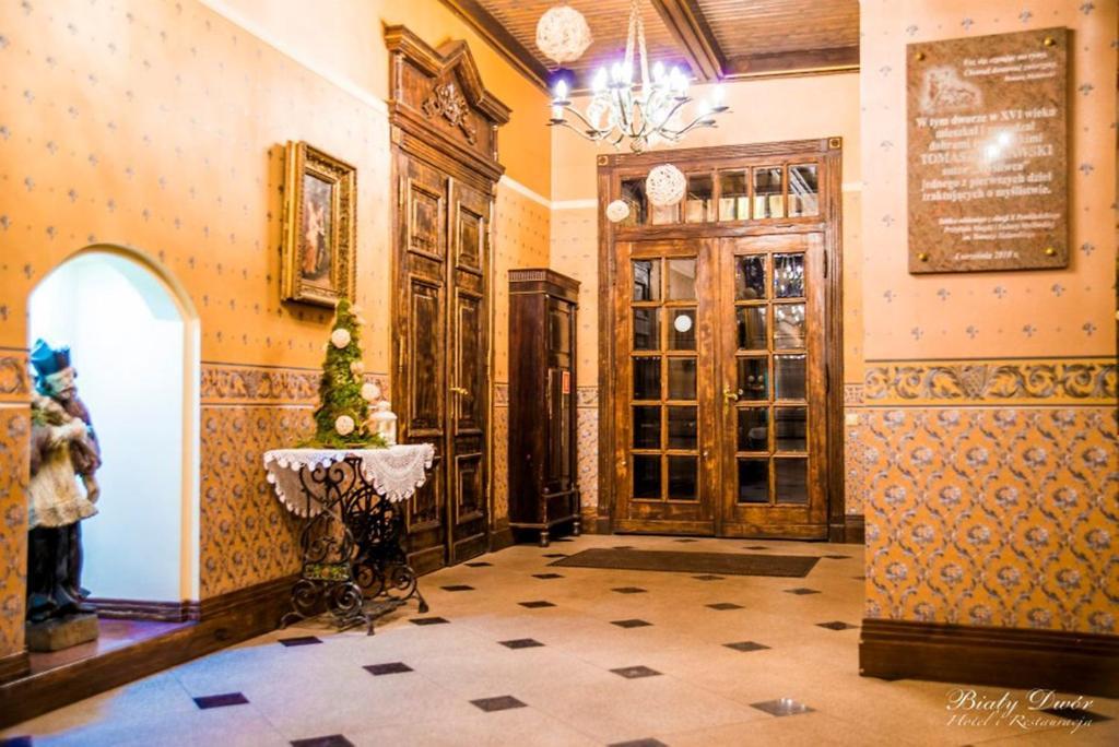 Bialy Dwor Bed & Breakfast Kwidzyn Luaran gambar